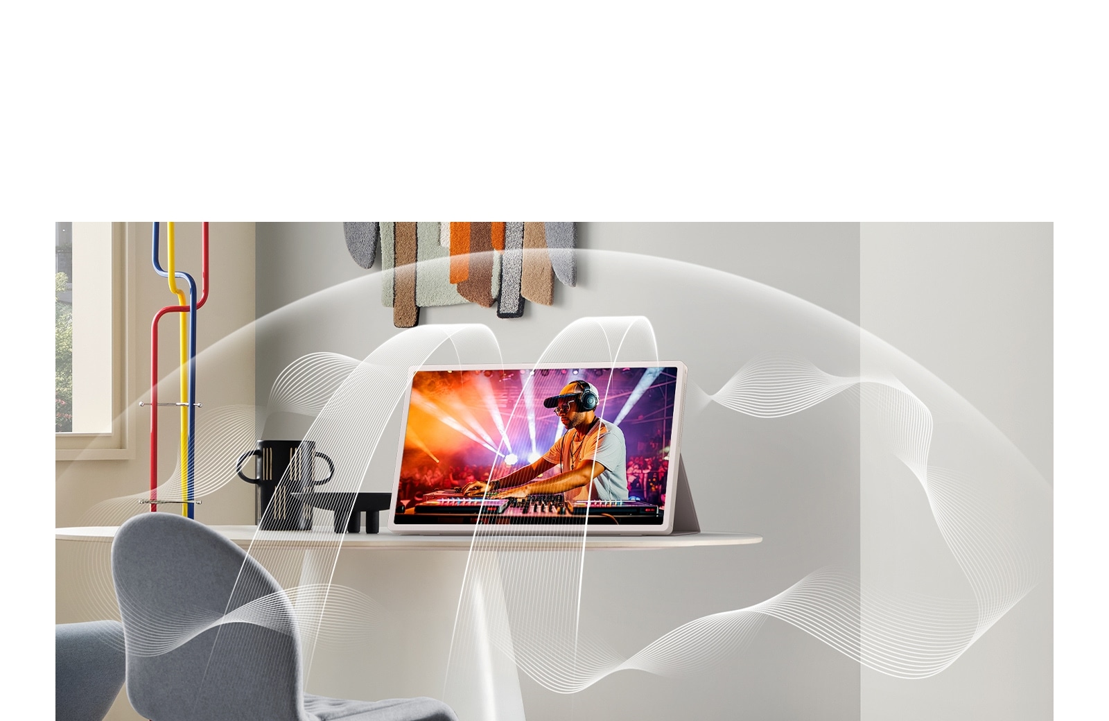 Soundwaves emanating from StanbyME 2.