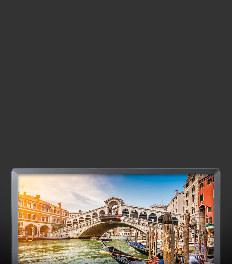 Profitez d'une qualité d'image exceptionnelle avec la résolution HD 1366x768