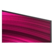 LG Smart TV LG OLED evo AI 4K C5 2025 83 pouces, Espace salon avec une LG OLED TV à fixation murale. Sur la TV se trouve une chaîne de montagnes face à un ciel sombre et nocturne rempli d’étoiles. Cette scène est divisée en deux pour montrer comment, OLED83C54LA, thumbnail 7