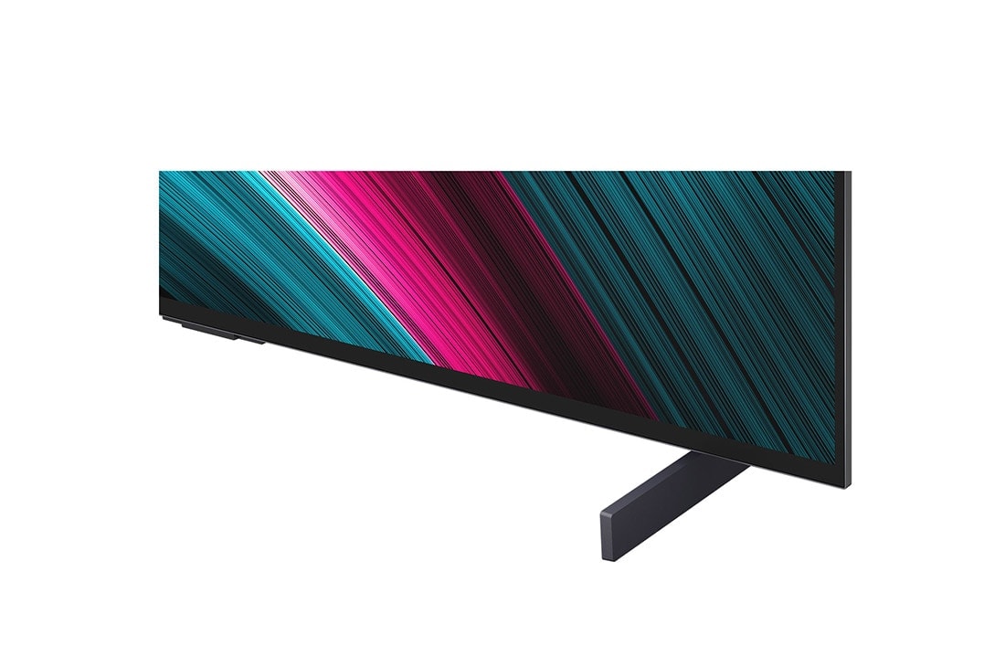 LG Smart TV LG OLED evo AI 4K C5 2025 42 pouces, Espace salon avec une LG OLED TV à fixation murale. Sur la TV se trouve une chaîne de montagnes face à un ciel sombre et nocturne rempli d’étoiles. Cette scène est divisée en deux pour montrer comment, OLED42C54LA, thumbnail 8