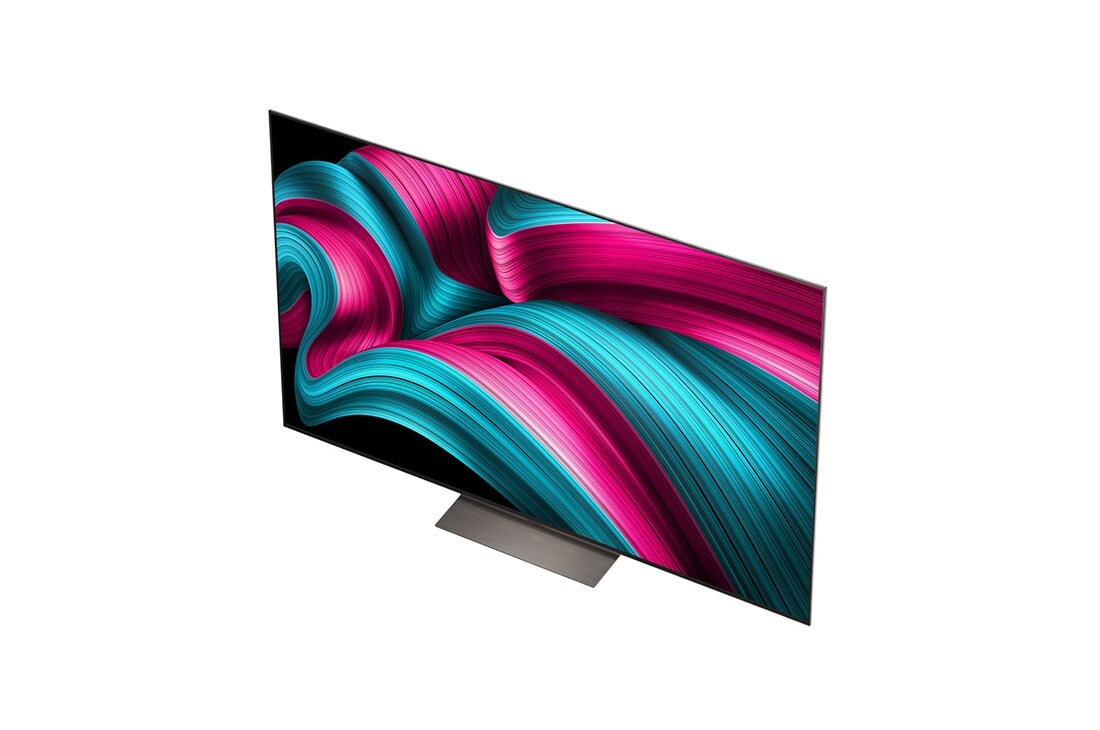 LG Smart TV LG OLED evo AI 4K C5E 2025 77 pouces, Feu de camp la nuit en plein milieu de la nature. Au loin se trouve une forêt et un lac. Le ciel nocturne est rempli d’étoiles. Toute la scène est divisée en deux. Un côté est plus sombre et plus tern, OLED77C5ELB, thumbnail 6