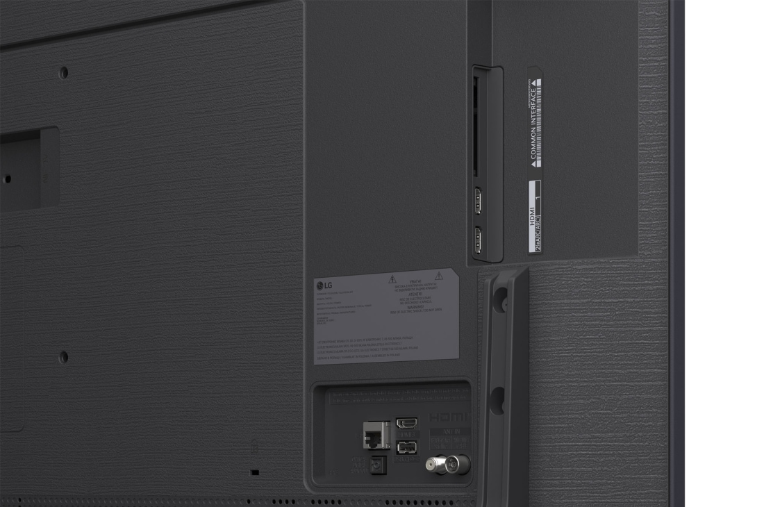 LG Smart TV LG QNED AI QNED82 4K 2025 55 pouces, Télécommande LG AI Magic Remote avec le bouton IA en surbrillance. Autour d’elle se trouvent les différentes fonctionnalités auxquelles un utilisateur peut accéder à partir du bouton. AI Voice ID, AI , 55QNED82A6B, thumbnail 12