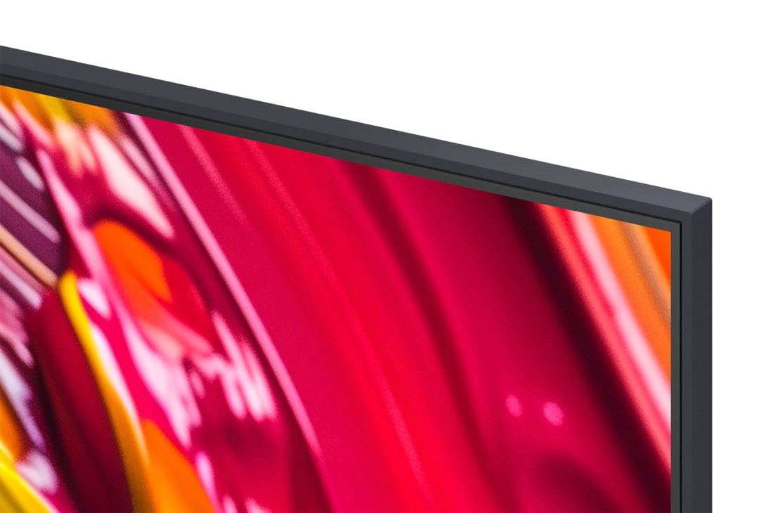 LG Smart TV LG QNED AI QNED82 4K 2025 50 pouces, Le processeur alpha 7 AI de 8ème génération s’illumine en jaune et des éclairs de couleur fusent de celui-ci. Le titre évoque la façon dont le processeur offre une qualité 4K, des couleurs et une lumi, 50QNED82A6B, thumbnail 7