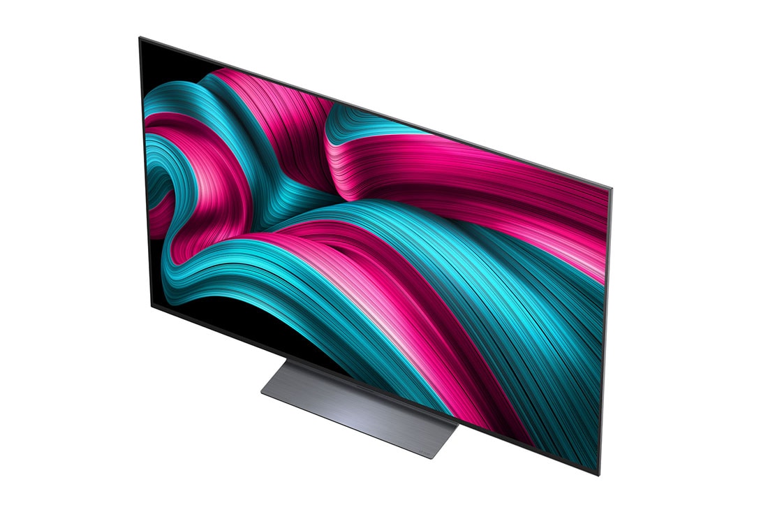 LG Smart TV LG OLED evo AI 4K C5 2025 55 pouces, Feu de camp la nuit en plein milieu de la nature. Au loin se trouve une forêt et un lac. Le ciel nocturne est rempli d’étoiles. Toute la scène est divisée en deux. Un côté est plus sombre et plus tern, OLED55C55LA, thumbnail 6
