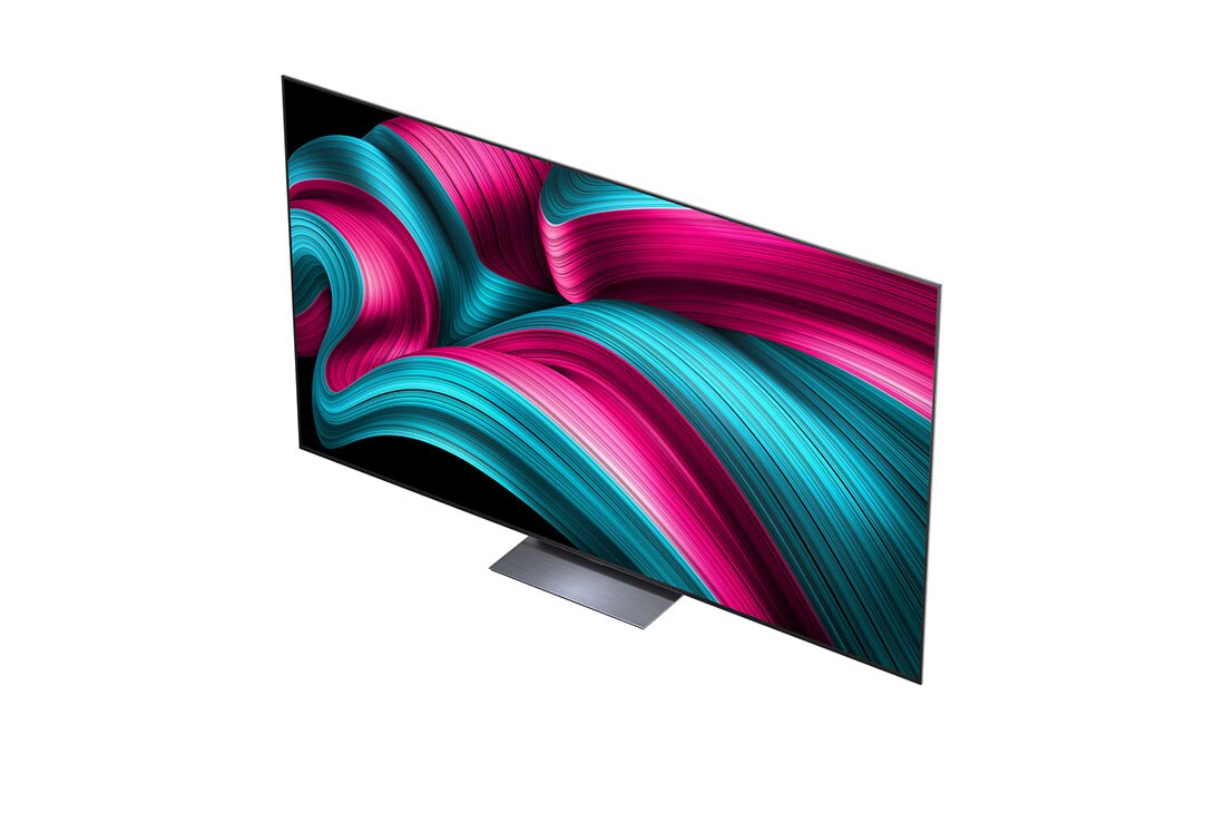 LG Smart TV LG OLED evo AI 4K C5 2025 83 pouces, Feu de camp la nuit en plein milieu de la nature. Au loin se trouve une forêt et un lac. Le ciel nocturne est rempli d’étoiles. Toute la scène est divisée en deux. Un côté est plus sombre et plus tern, OLED83C56LA, thumbnail 6