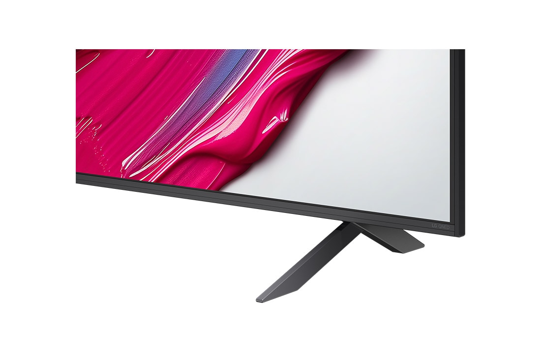 LG Smart TV LG QNED AI QNED80 4K 2025 86 pouces, Vue de l’intérieur d’une grotte avec une vue vers son entrée donnant sur un ciel bleu et l’horizon. L’ensemble de la scène est divisé en deux pour montrer la capacité de la gradation locale avancée de, 86QNED80A6A, thumbnail 8