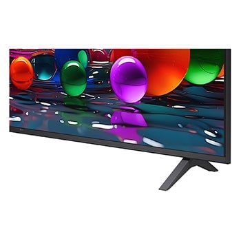 LG Smart TV LG UHD AI UA74 4K 2025 75 pouces, Une photo d’une fille portant un pull rouge divisée en bas du milieu pour montrer le côté gauche en SDR et le côté droit en HDR10 Pro. Le côté droit de l’image est plus net et contrasté comparé au côt, 75UA74006LB, thumbnail 8