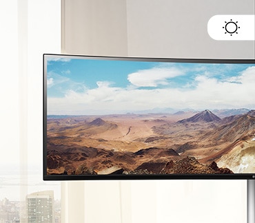 Това е сцена през деня. Екранът е по-ярък от този през нощта.