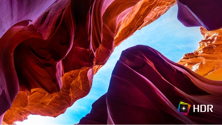 HDR поддържа специфични нива на цвят и яркост, базирани на sRGB 99% цветова гама с драматични цветове на съдържанието.