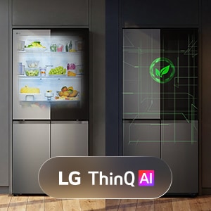 Изглед отпред на Multi Door хладилник на LG с логото на AI ThinQ, изобразен на външната страна.