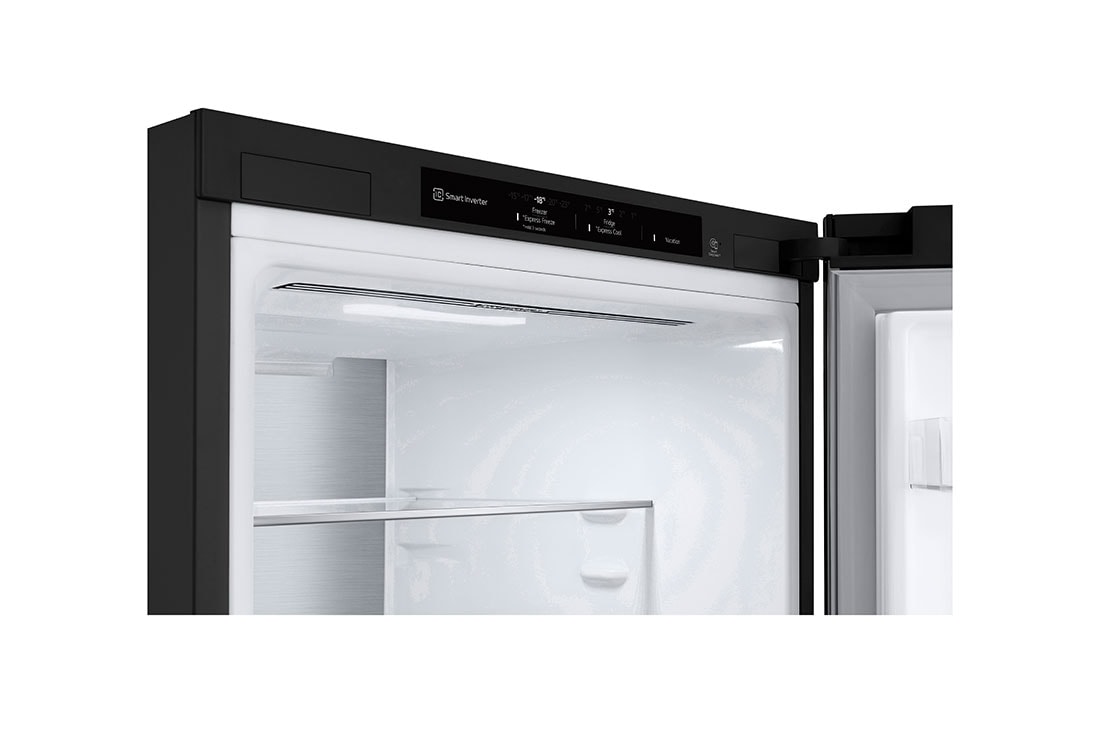 LG Хладилник c долна камера, DoorCooling+™ технология, 387L капацитет, Подробен изглед на чекмеджето, GBV7280CEV, thumbnail 10