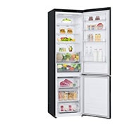 LG Хладилник c долна камера, DoorCooling+™ технология, 384L капацитет, Отворена лява врата с изглед към храната, GBP62MCNBC, thumbnail 12