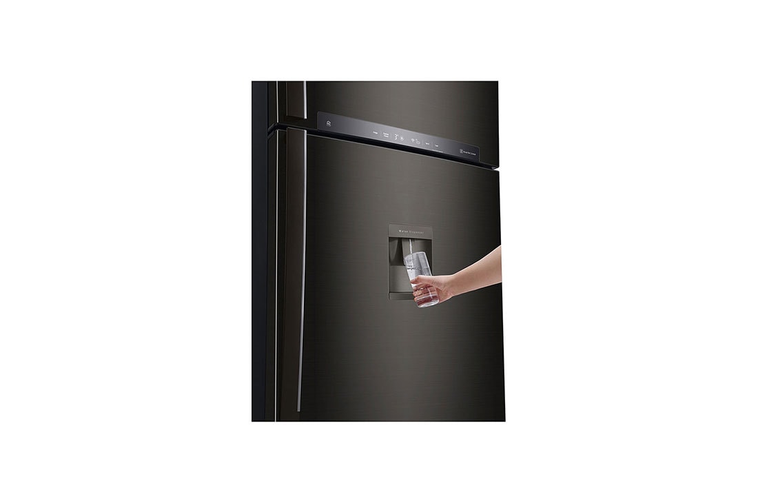 LG Хладилник c горна камера, DoorCooling+™ и ThinQ™ технология, 509L капацитет, Детайлен изглед на дръжката, GTF744BLPED, thumbnail 5