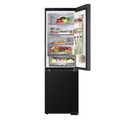 LG InstaView™ хладилник c долна камера, DoorCooling<sup>+</sup>™ и ThinQ™ технология, 349L капацитет, Предна горна врата, отворена с изглед към храната, GBG7190CEV, thumbnail 4