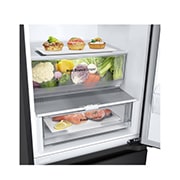 LG Хладилник c долна камера, Fresh Converter и ThinQ™ технология, 344L капацитет, Изглед от дясната страна, GBV3100AEP, thumbnail 4
