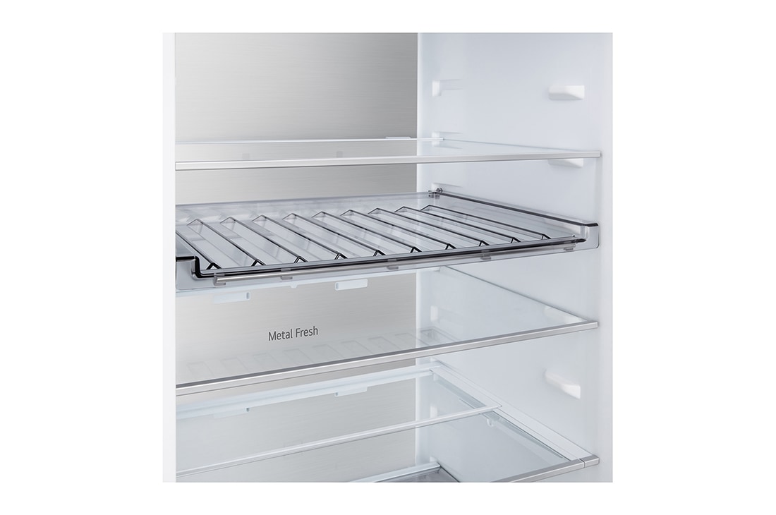 LG Хладилник c долна камера, DoorCooling+™ и ThinQ™ технология, 375L капацитет, Чекмедже без храна, GBBS525CPY, thumbnail 4