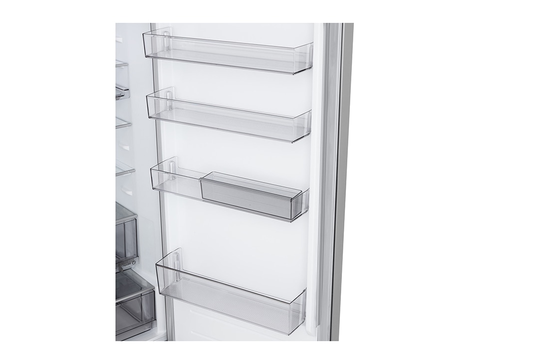 LG Хладилник c долна камера, DoorCooling+™ и ThinQ™ технология, 375L капацитет, Изглед на поставката за лед , GBBS525CPY, thumbnail 8