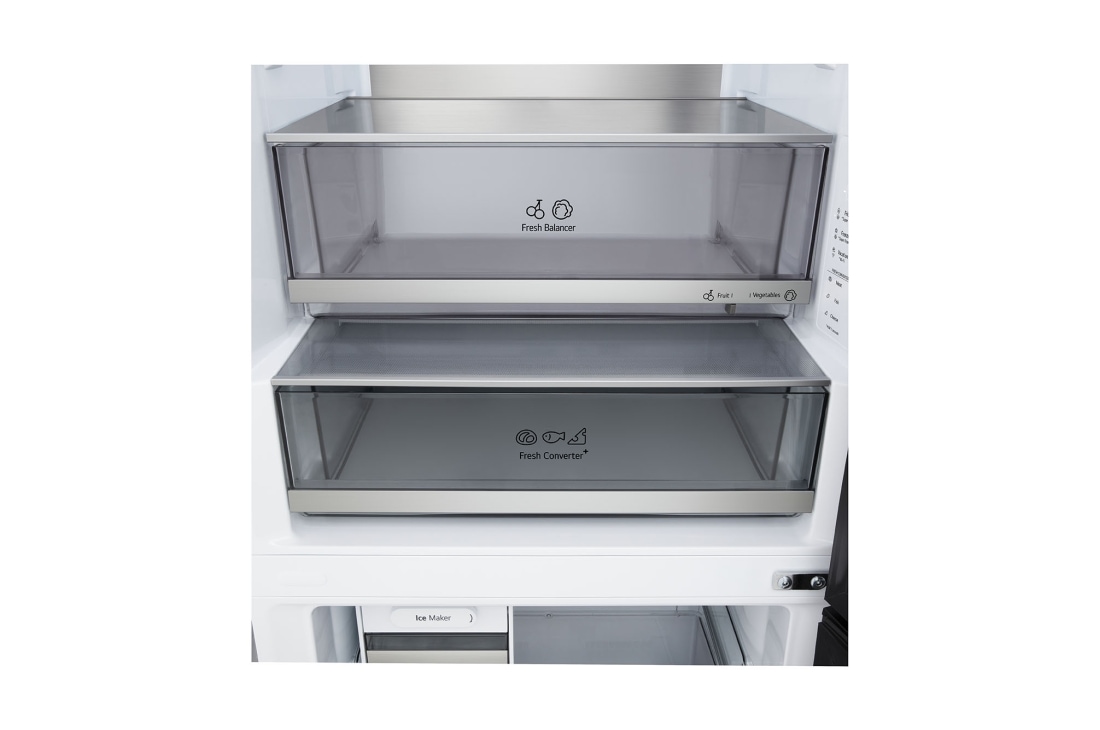 LG Хладилник c долна камера, DoorCooling+™ и ThinQ™ технология, 465L капацитет, Отворена лява врата с изглед към храната, GBBW726CMB, thumbnail 11