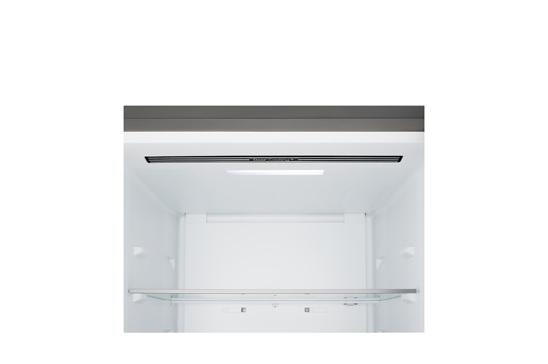 LG Хладилник c долна камера, DoorCooling+™ и ThinQ™ технология, 333L капацитет, Подробен изглед на чекмеджето, GBBSJ1CCPY, thumbnail 10