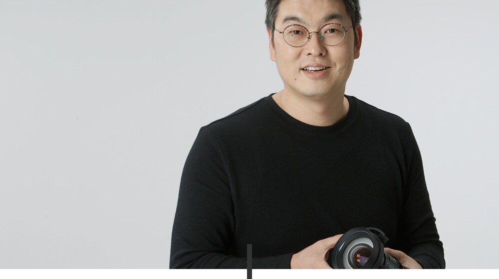 Разработчикът на обектива Heechul Shin с „Умните планове на разработчика на оптичния обектив“
