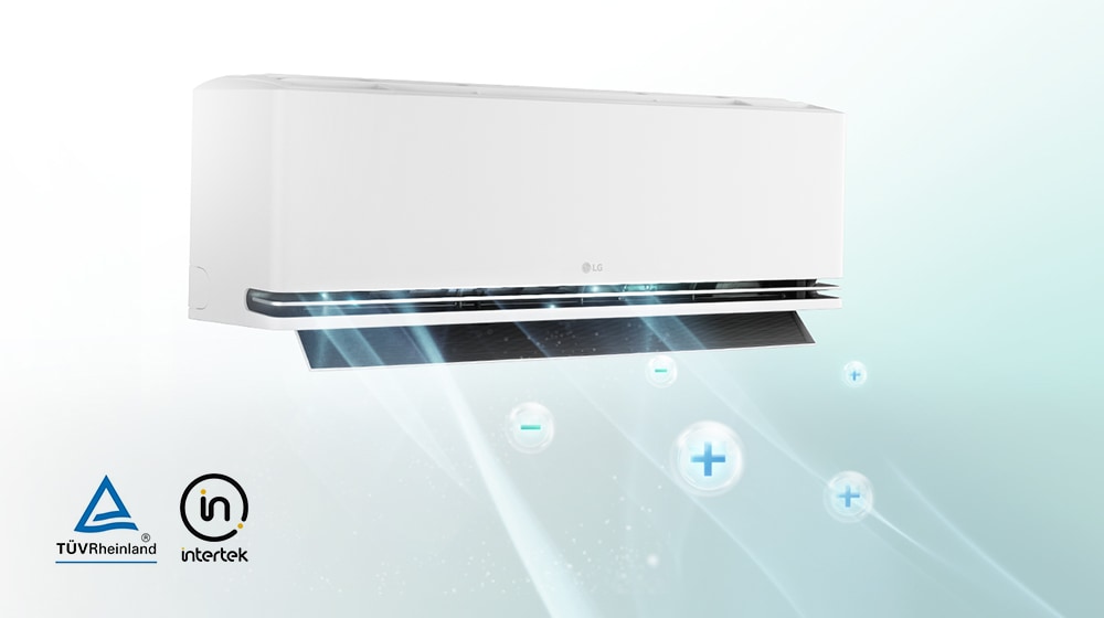 Мехурчета със знаци плюс и минус се движат във въздуха благодарение на Plasmaster™Ionizer. Около бактериите има мехурчета с положителни-отрицателни йони. Логото на Plasmaster™Ionizer може да се види в ъгъла на изображението.