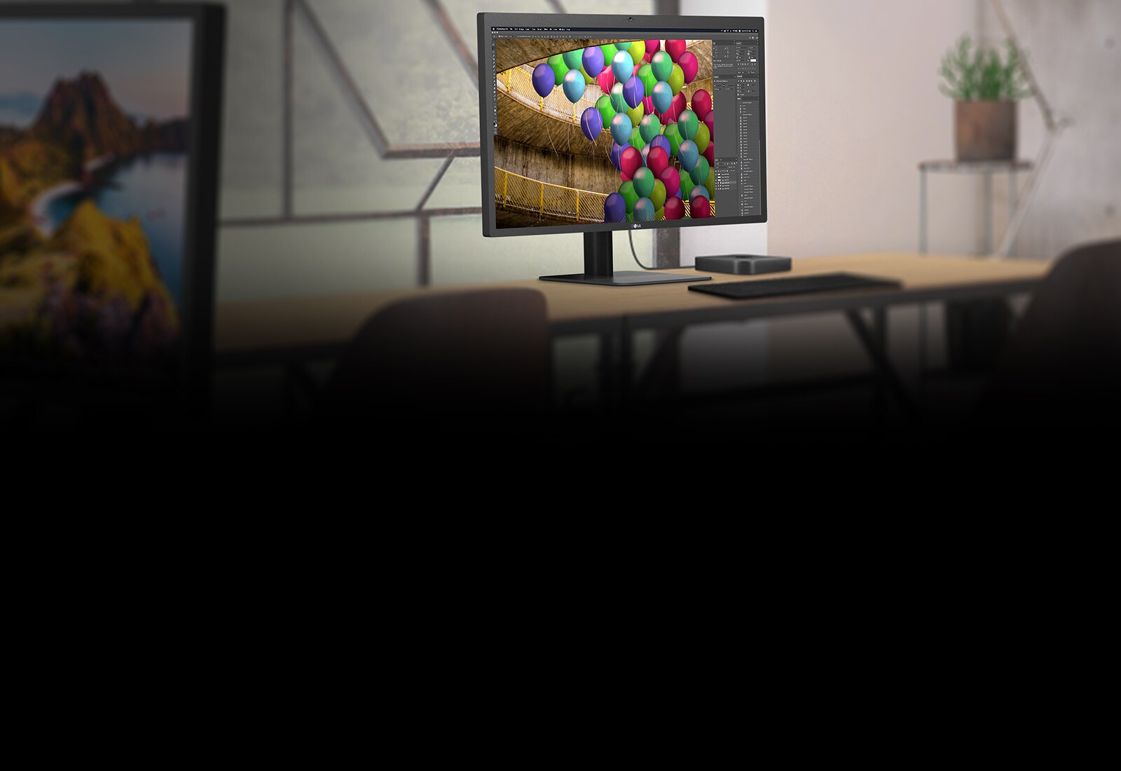 Le modèle 27MD5KL se trouve sur un bureau, et les caractéristiques sont montrées en points vignettes.