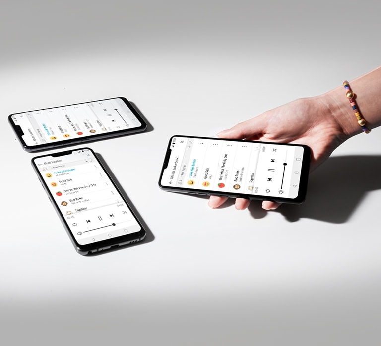 Controla la playlist con Multi-Bluetooth2