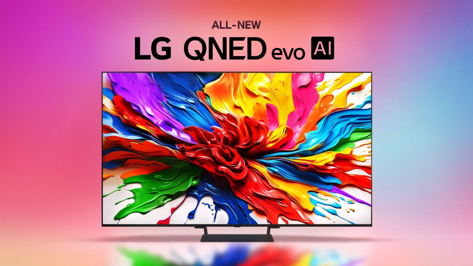 LG QNED TV sobre un fondo colorido degradado. En la pantalla se muestra una imagen perfectamente saturada de diferentes salpicaduras de pinturas que destacan las capacidades de color de la TV. También se muestra el logotipo LG QNED evo AI completamente nuevo.