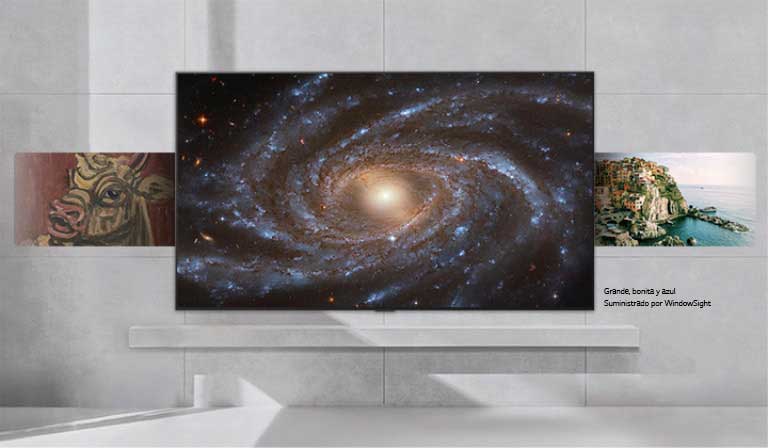 La LG Mini RGB evo AI MRGB85 con LG Gallery+ muestra obras de arte seleccionadas (imágenes relacionadas con el espacio, pinturas de estilo coreano y paisajes escénicos) que se van alternando en la pantalla.
