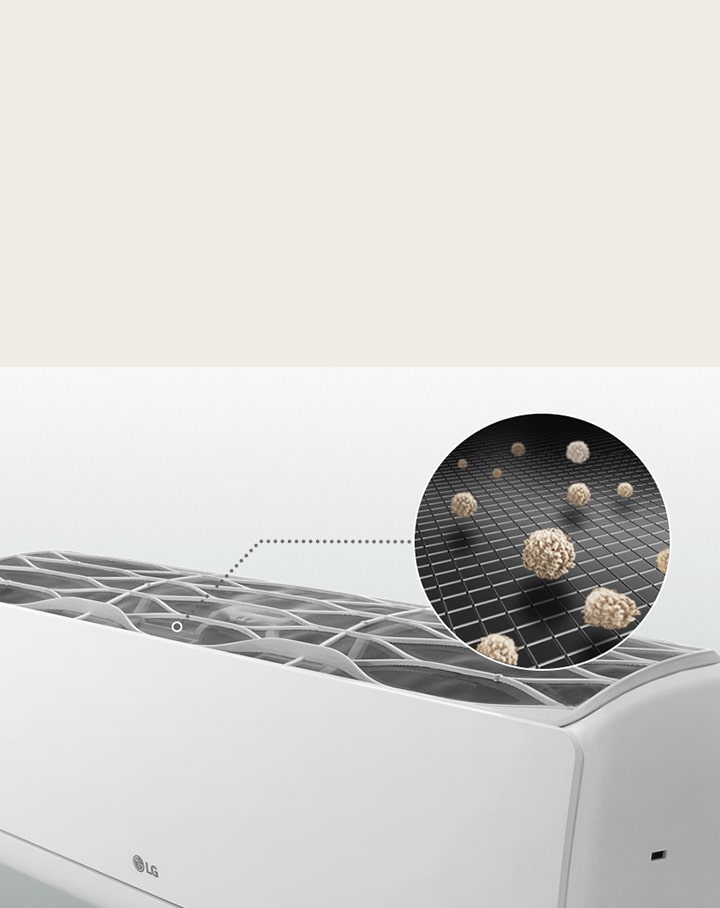Imagen de un filtro de aire acondicionado LG con vista ampliada de las impurezas atrapadas