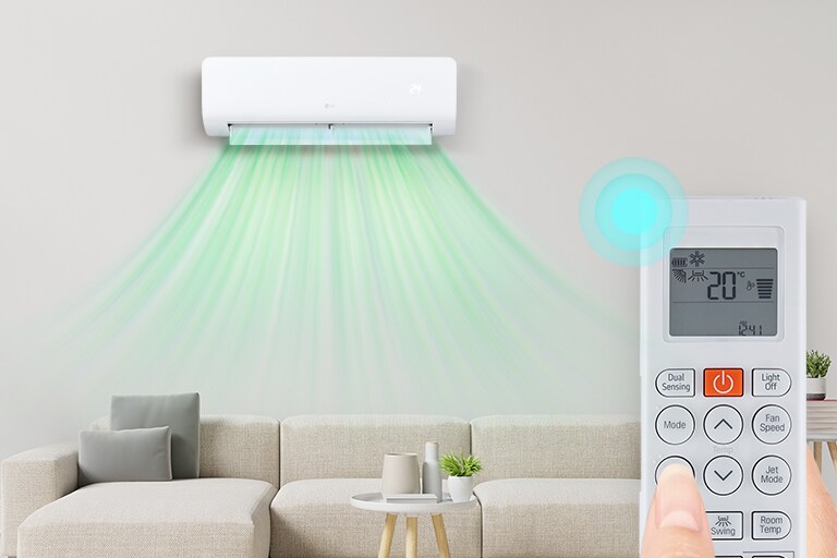 Aire acondicionado de pared y control remoto en modo ventilador