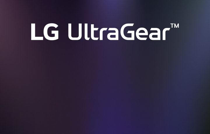 Logotipo de UltraGear™ en una habitación futurista iluminada con neón.