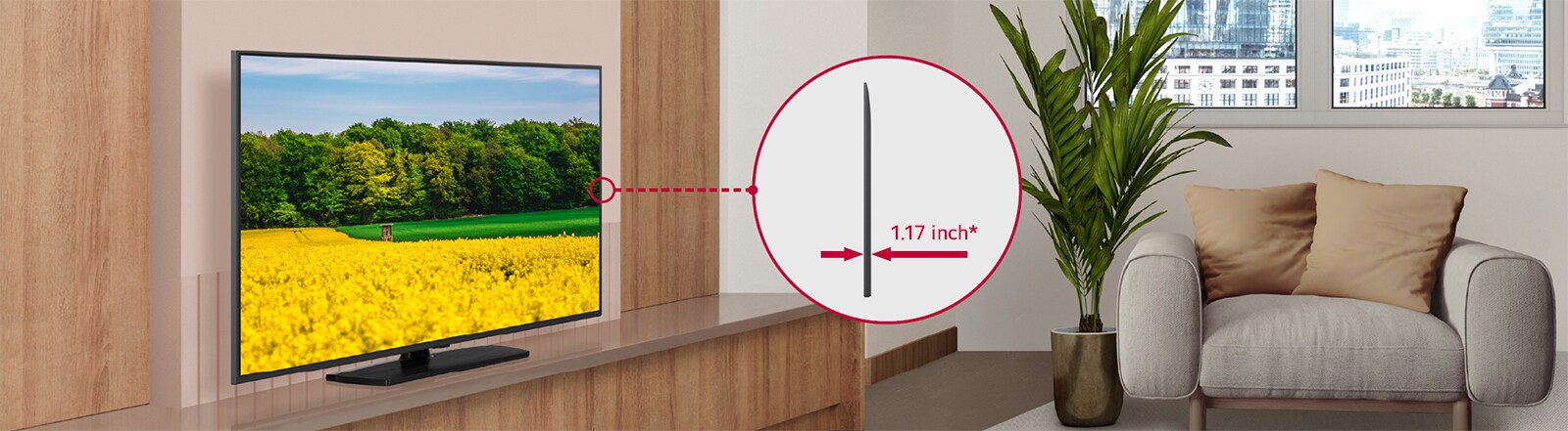 El UK777H se instala perfectamente en la habitación del hotel, y se muestra una vista lateral para resaltar su diseño delgado.