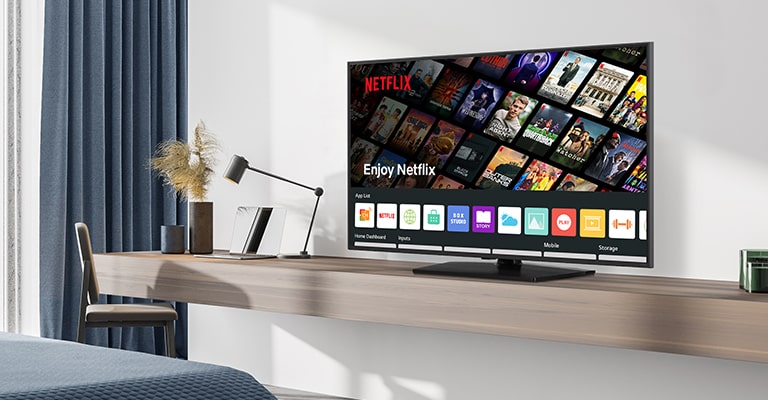 El contenido del hotel, incluida la aplicación Netflix, se muestra en la televisión de la habitación del hotel.
