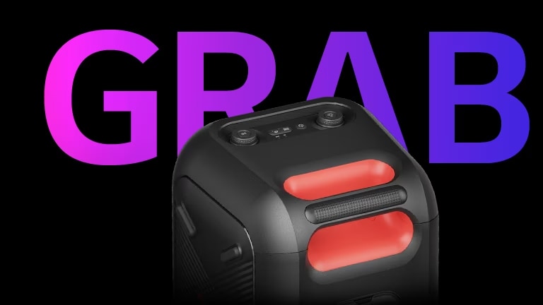 Primer plano del mango. Detrás está escrita la palabra 'GRAB' con fines de diseño.