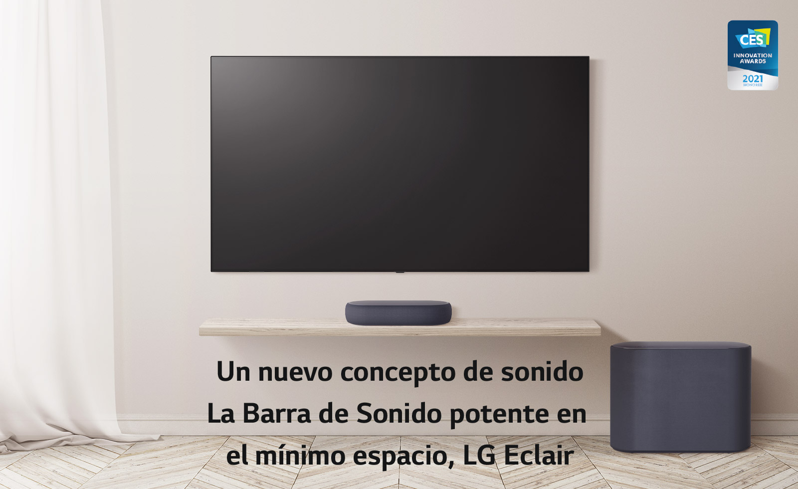 Una copia "Como nada que hayas visto" está escrita en una pantalla negra. Una copia desaparece y aparece una barra de sonido y un televisor, colocado en un piso de madera y hay una cortina ondeando a la izquierda. Logotipo de los PREMIOS A LA INNOVACIÓN CES colocado en la esquina derecha.