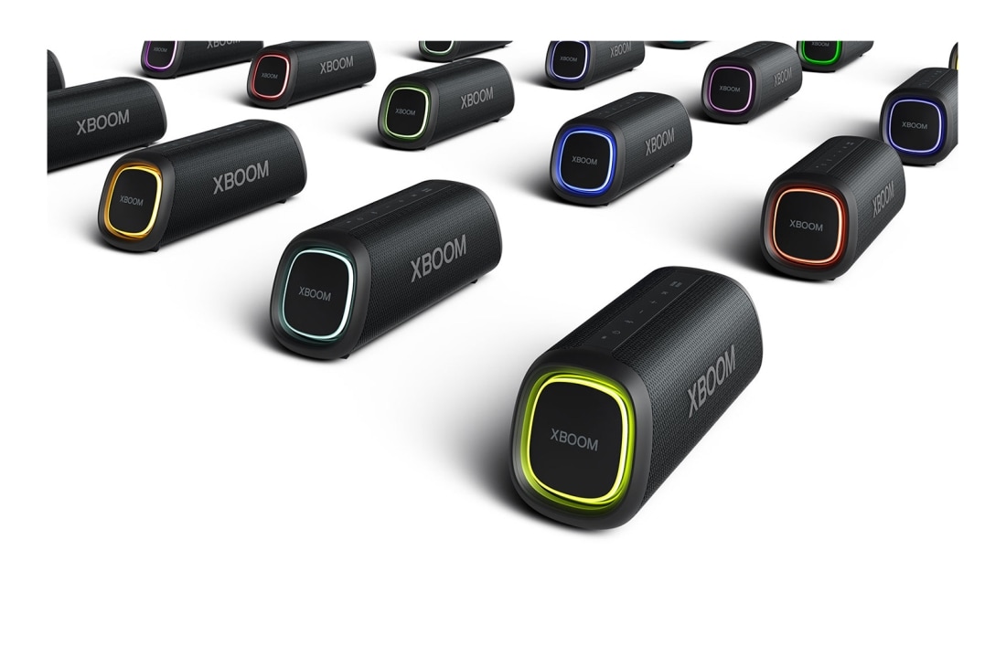 LG Bocina portatil XBOOM Go, IP67 Bluetooth 20W Beat Lighting, Muchos LG XBOOM Go están alineados con el parlante izquierdo hacia adelante y tienen diferentes colores de iluminación, XG5QBK, thumbnail 10