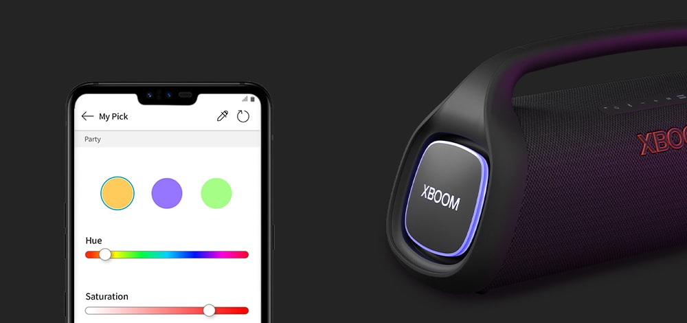 A la izquierda, se muestra la IU de Mi estilo. En el lado derecho, LG XBOOM Go XG9 está en el piso con iluminación azul.