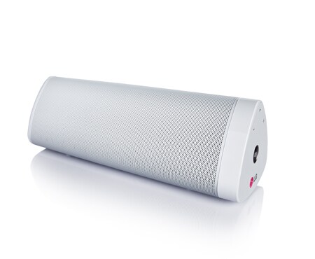 NP6630 RECARGABLES ALTAVOCES PORTÁTILES oferta inalámbrica de streaming de audio VIA AIRPLAY y Bluetooth ™. Disponible en Venezuela1