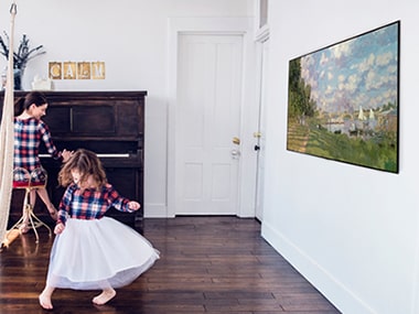 TV-OLED-GX-04-Gallery-View-3-Mobile