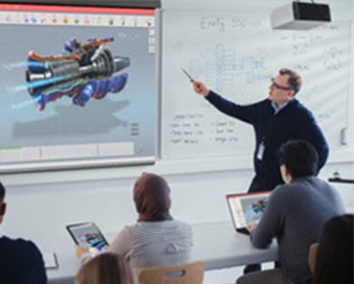 Escenas del uso de LG ProBeam en la escuela.