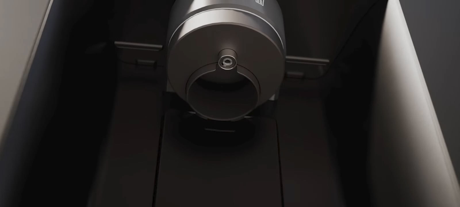 Mostrando cómo funciona la función UVnano™ al mostrar el proceso general del sistema de filtración.