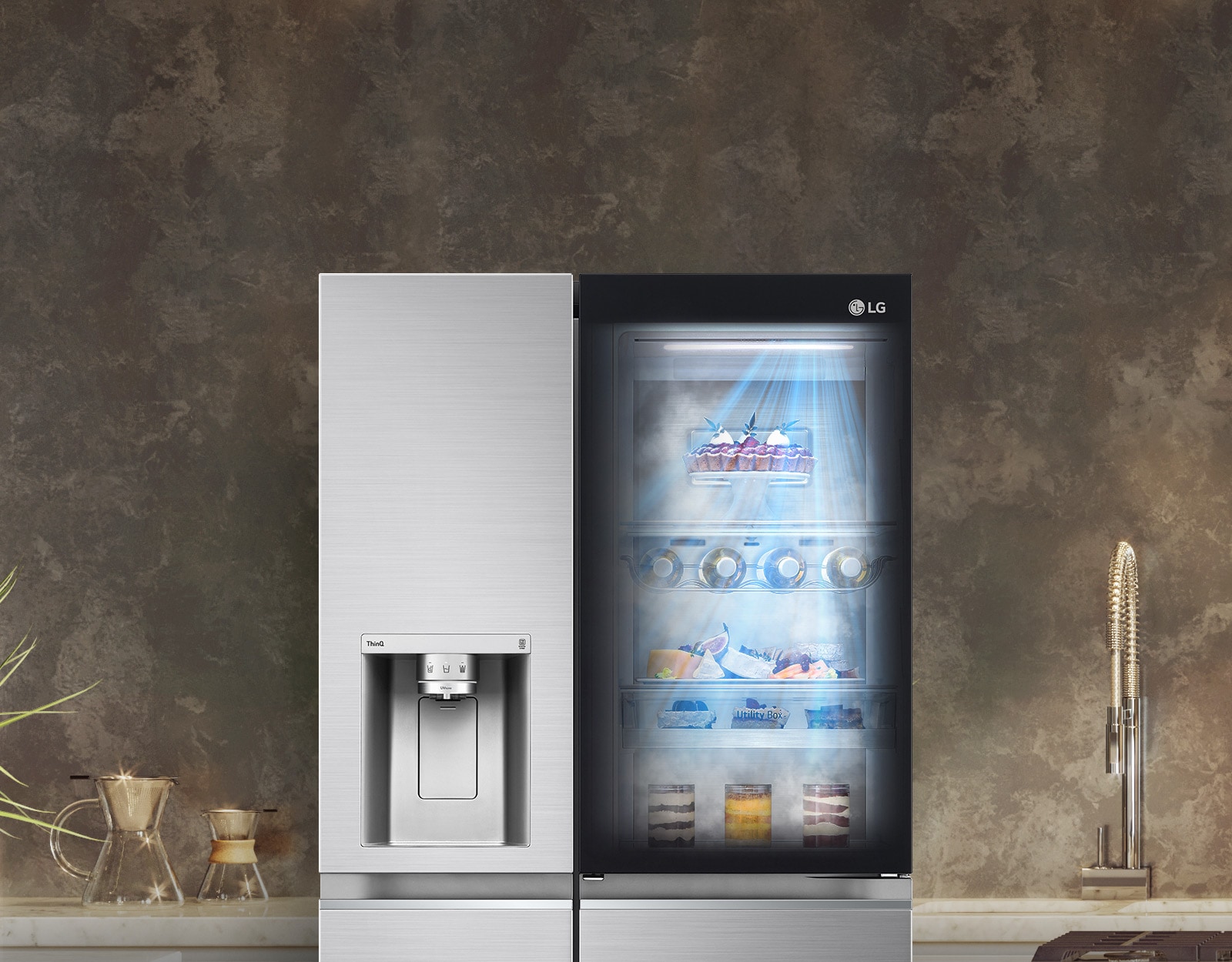 Black InstaView refrigerator with visible interior light, blue light rays from DoorCooling.