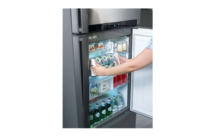 LG DESCUBRE LOS BENEFICIOS SMART DE LA NUEVA LÍNEA DE REFRIGERADORES DOOR IN DOOR: FÁCIL ACCESO A TUS ALIMENTOS PREFERIDOS, CAPACIDAD INTELIGENTE, AHORRO ENERGÉTICO Y UN DISEÑO SMART Y ÚNICO DE LG!, GR-S632GSU, thumbnail 4