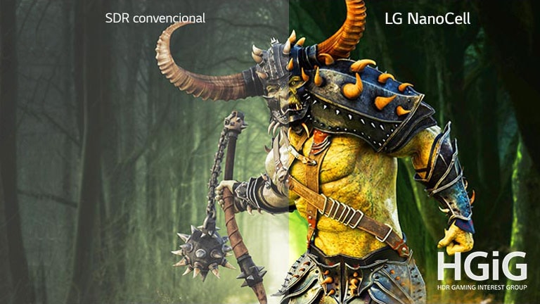 Una escena de un juego con un monstruo que se muestra en un televisor convencional y la otra mitad en un televisor LG NanoCell con HDR