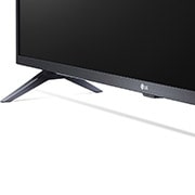 LG HD AI ThinQ 32'' LM637 Smart TV, Procesador α5 AI, Virtual Surround Plus, vista de primer plano del soporte, 32LM637BPSB, thumbnail 6