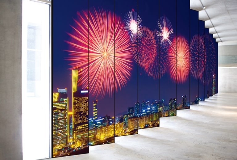 具有沉浸式视图的平铺场景