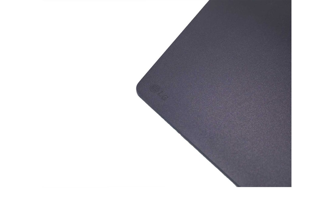 LG 32” LG UltraGear™ UHD  144Hz 刷新率电竞显示器, rear perspective view, 32GS94U-B, thumbnail 9