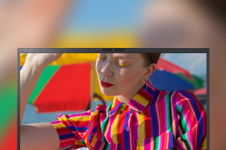 DCI-P3 99% 宽广色域