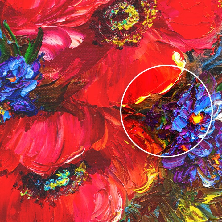 Comparison image of a colorful floral oil painting, showing the resolution difference between Full HD and 4K UHD with zoomed-in circles.